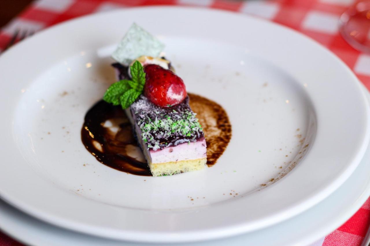 Grand Muthu Forte do Vale Albufeira Exterior foto A dessert