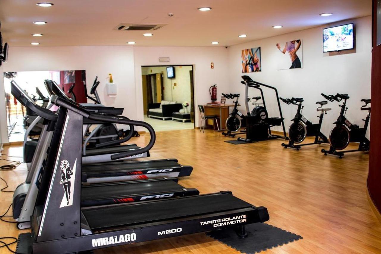 Grand Muthu Forte do Vale Albufeira Exterior foto A treadmill