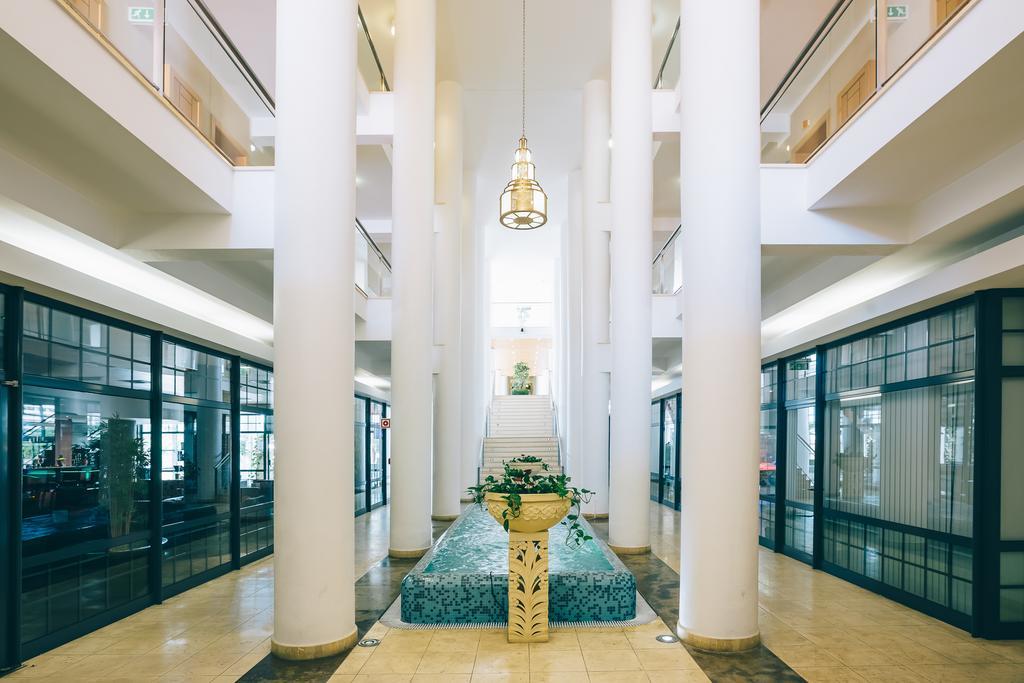 Grand Muthu Forte do Vale Albufeira Exterior foto Interior of the hotel